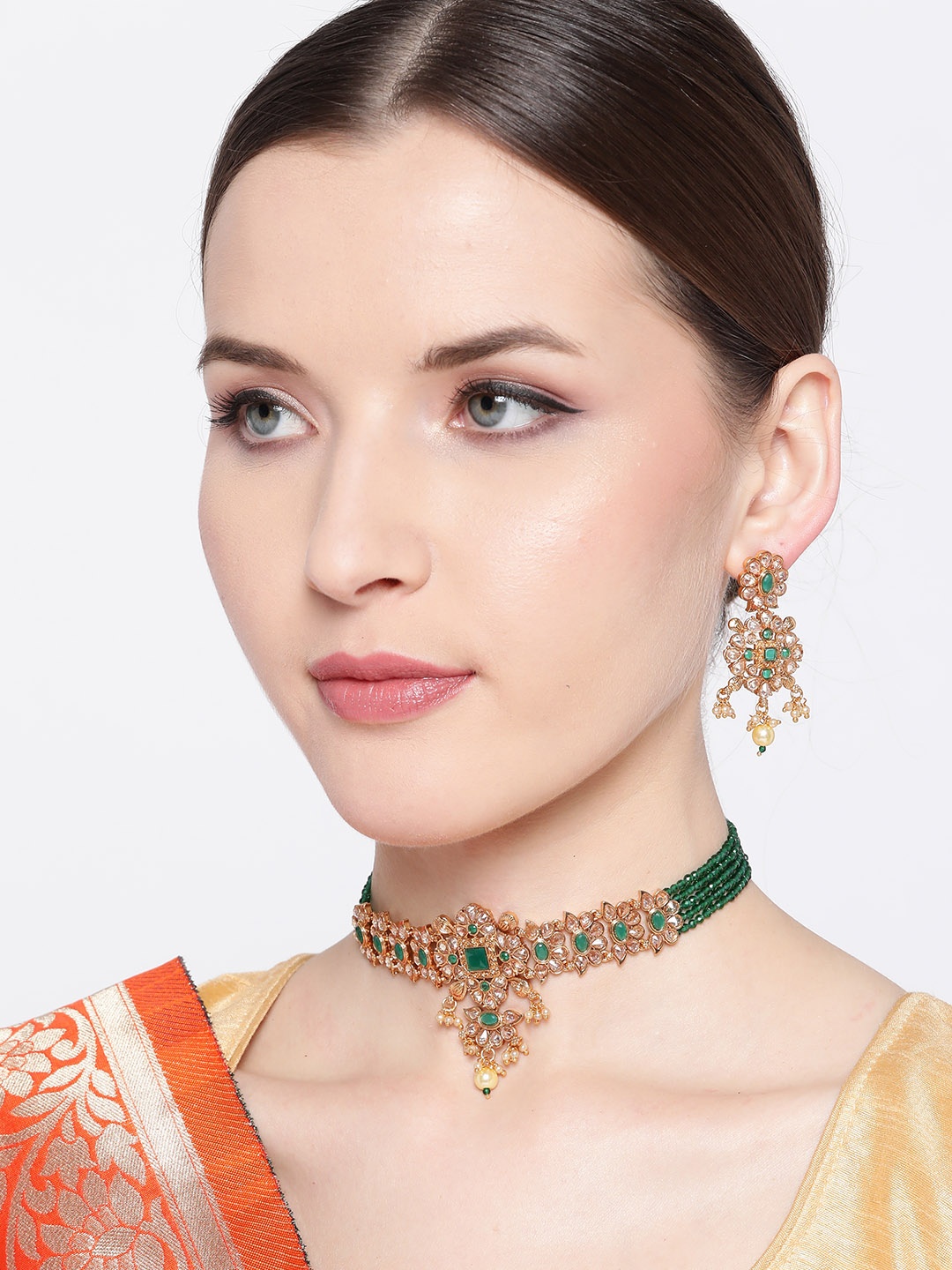 

JEWELS GEHNA Green Gold-Plated Stone-Studded Beaded Handcrafted Jewellery Set