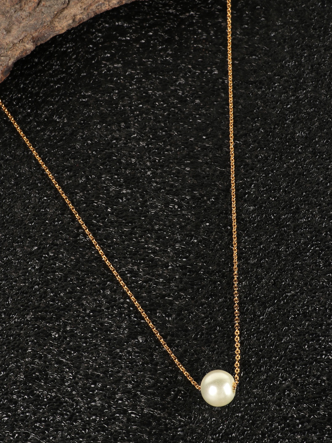 

JEWELS GEHNA Off-White Gold-Plated Beaded Necklace