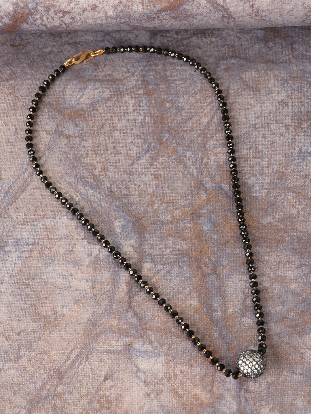 

Jewels Gehna Black & Gunmetal-Toned Gold-Plated AD & Stone-Studded Mangalsutra