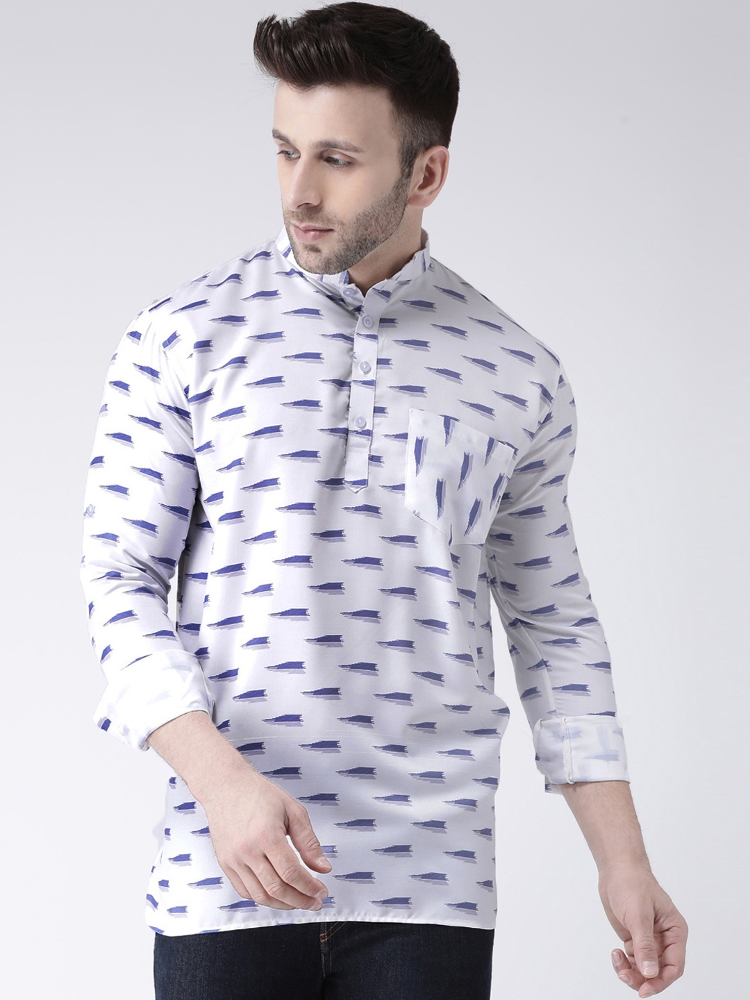 

Hangup Men White & Blue Woven Design Straight Kurta