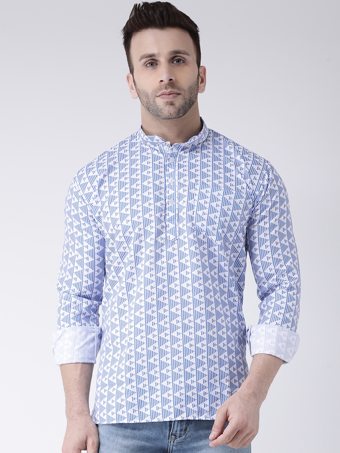 

Hangup Men Blue & White Printed Straight Kurta