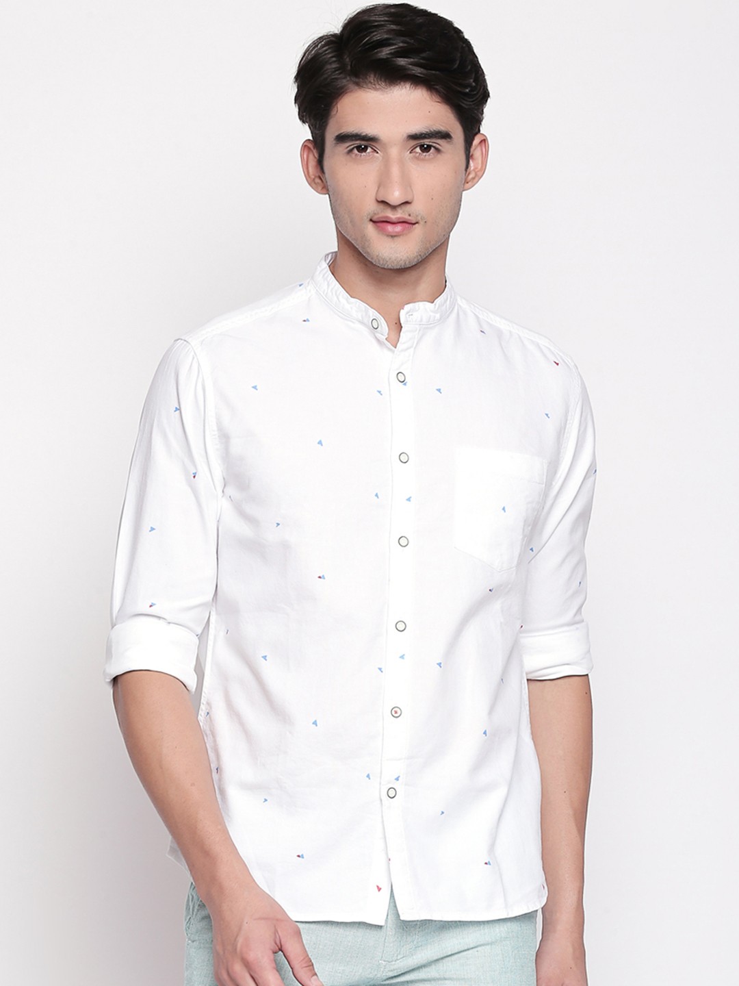 

Urban Ranger by pantaloons Men White & Blue Slim Fit Printed Casual Shirt