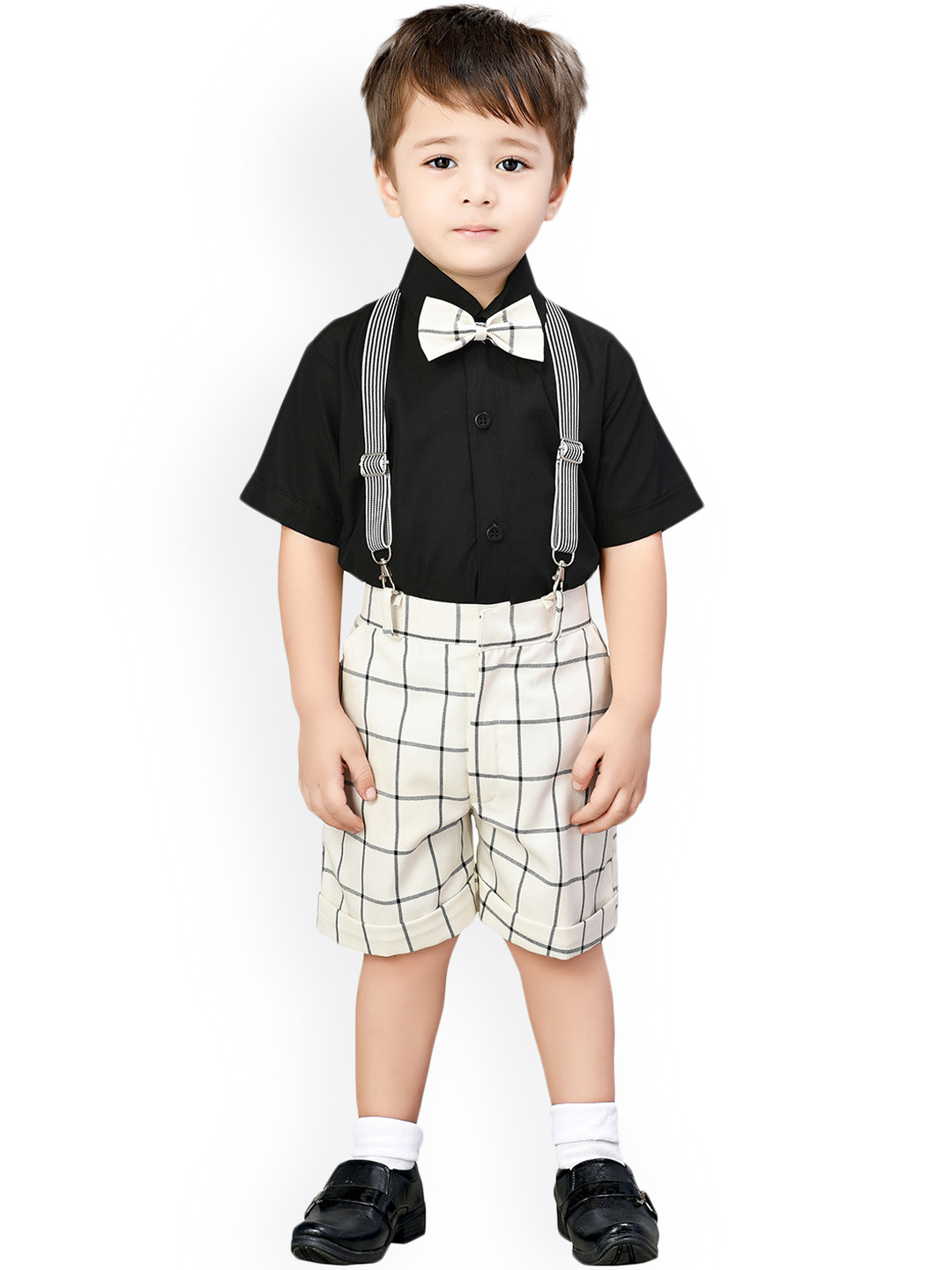 

Jeetethnics Boys White & Black Solid Shirt with Shorts & Bow Tie