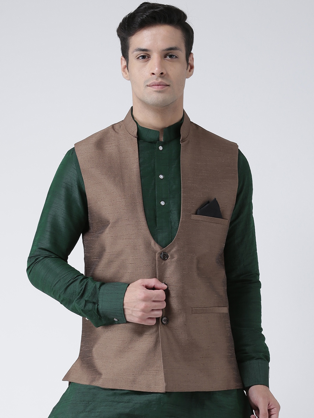 

Deyann Nehru Jacket Brown Solid Woven Nehru Jacket