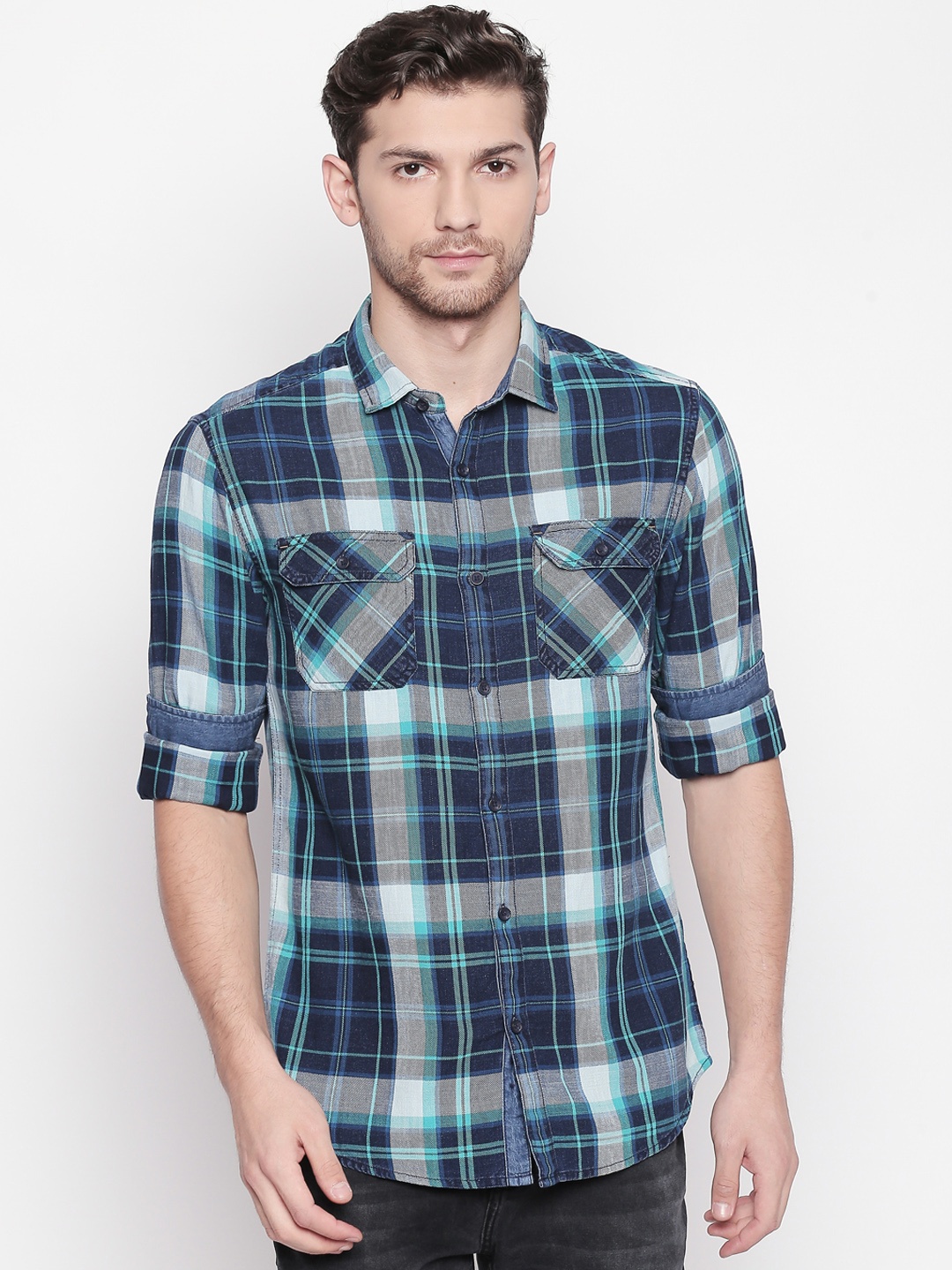 

SF JEANS by Pantaloons Men Blue & Grey Slim Fit Checked Casual Shirt