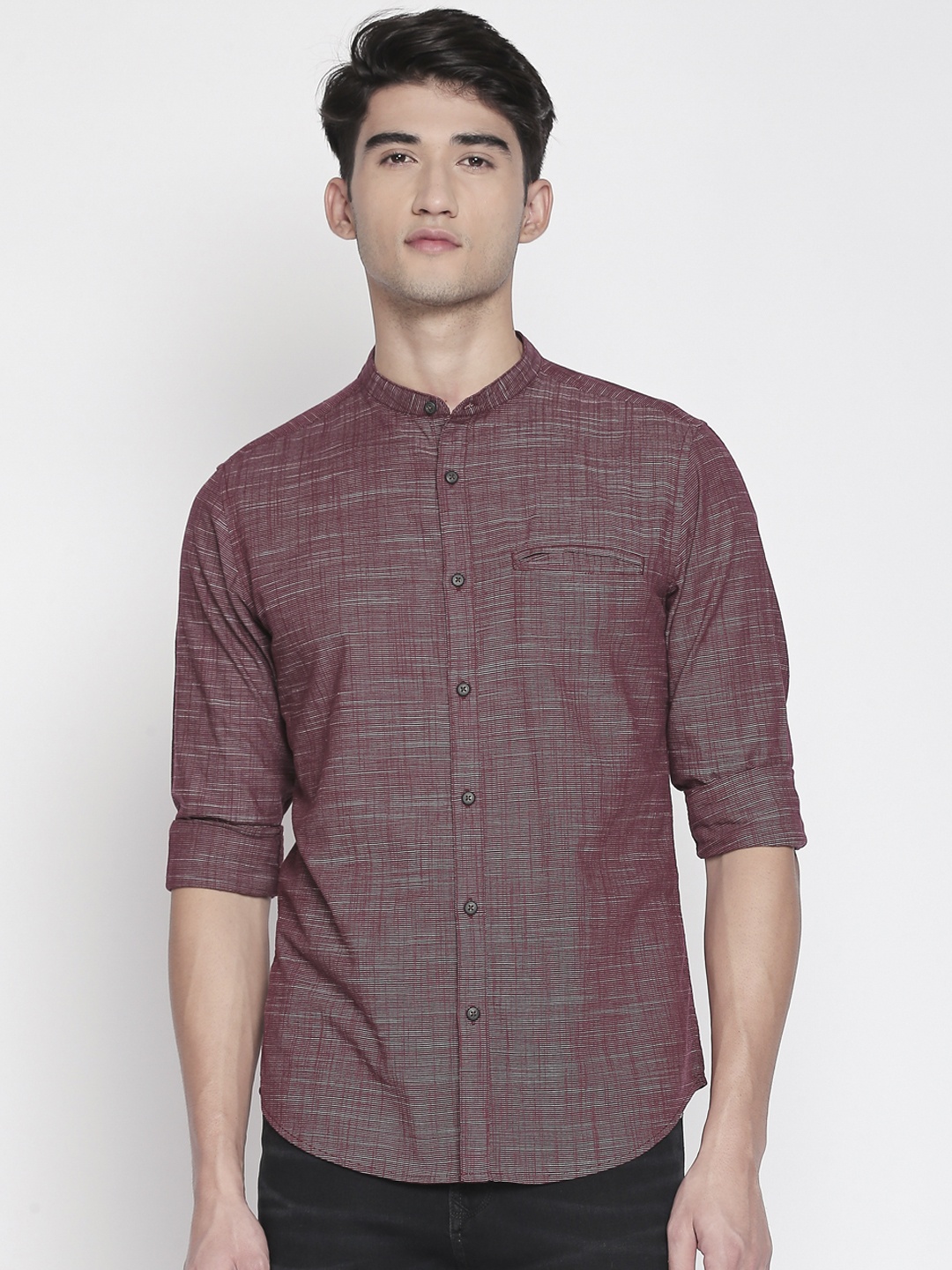 

BYFORD by Pantaloons Men Maroon & White Slim Fit Striped Casual Shirt