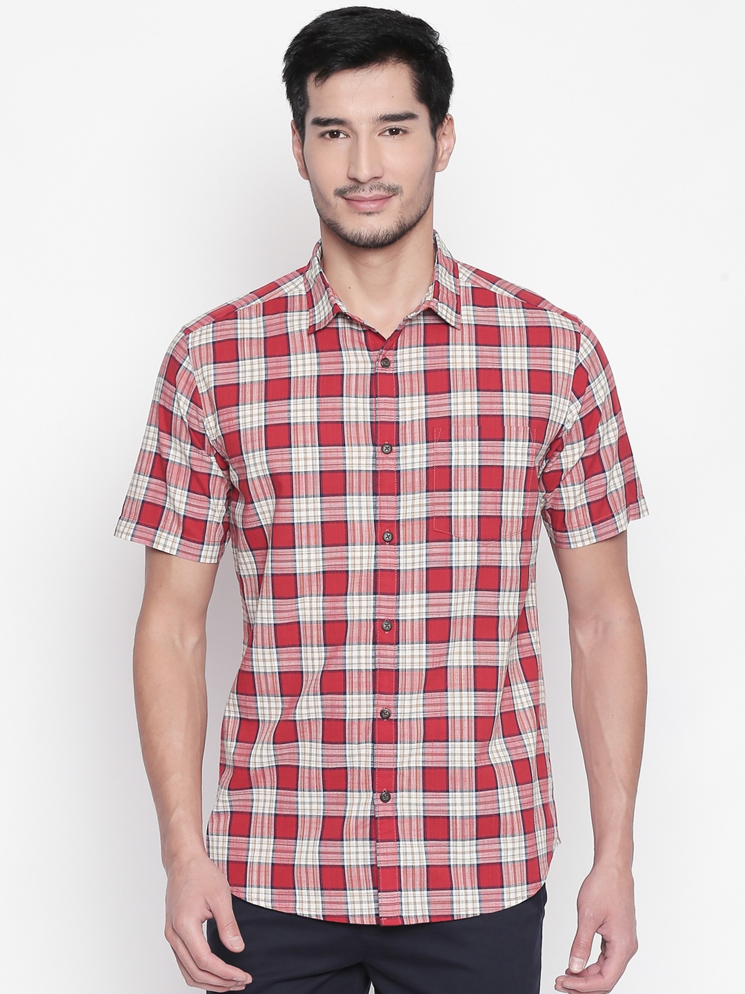 

BYFORD by Pantaloons Men Red & Off-White Regular Fit Checked Casual Shirt