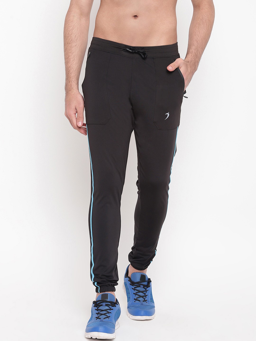 

SAPPER Men Black Solid Slim-Fit Joggers