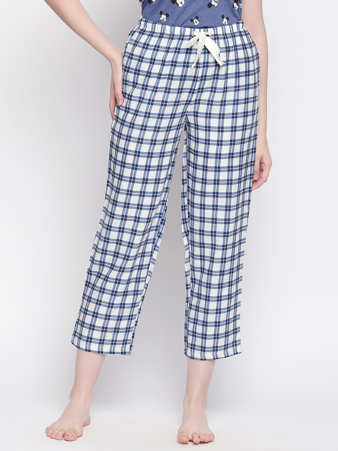 

Dreamz by Pantaloons Women Blue & White Checked Lounge Pant