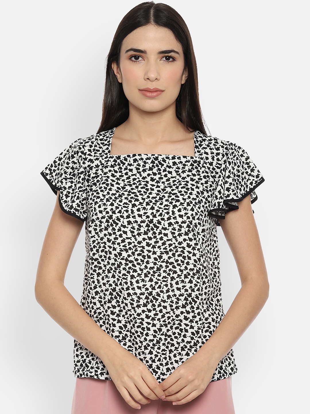 

Van Heusen Woman Black & White Floral Print Top