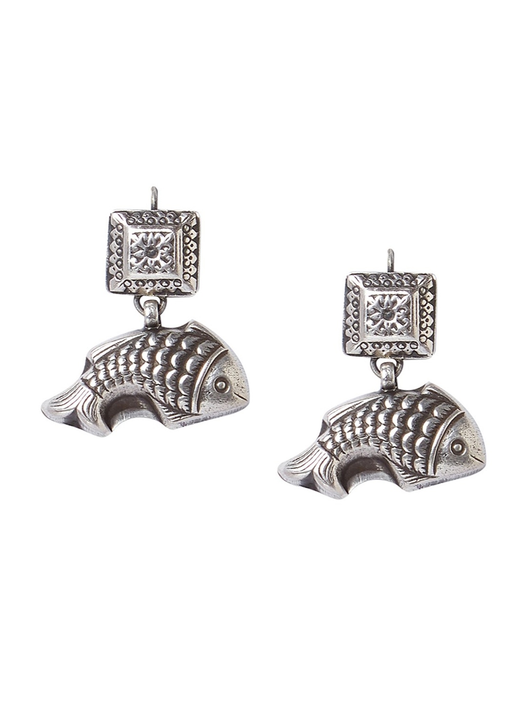 

ahilya 92.5 Sterling Silver Animal Shaped Drop Earrings
