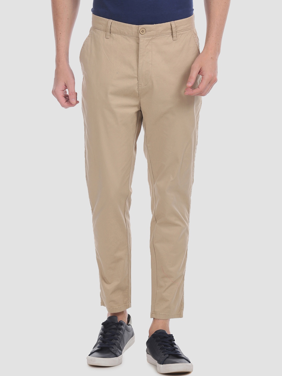 

Aeropostale Men Beige Regular Fit Solid Regular Trousers