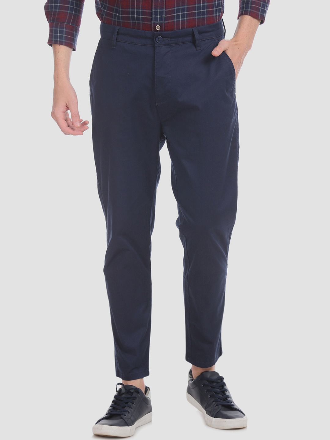 

Aeropostale Men Navy Blue Solid Regular Trousers