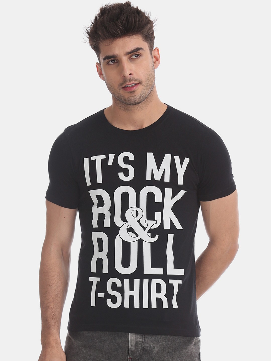 

Flying Machine Men Black White Printed Round Neck Pure Cotton T-shirt