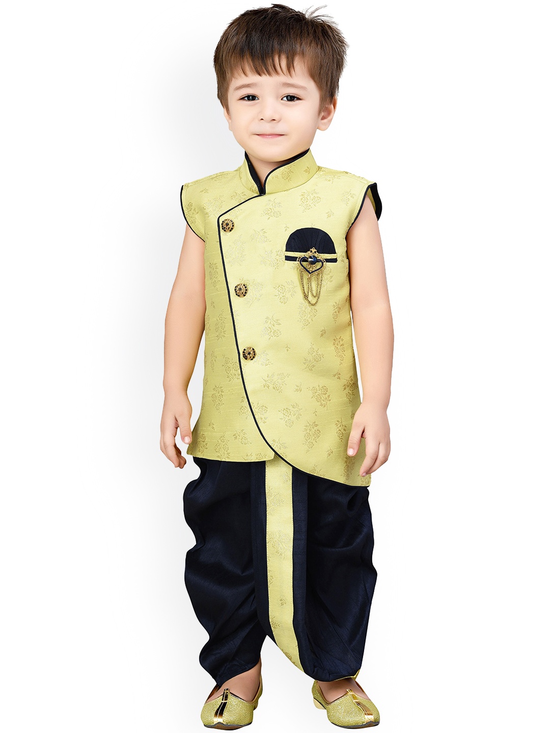 

Jeetethnics Boys Gold-Toned & Black Self Design Kurta with Dhoti Pants