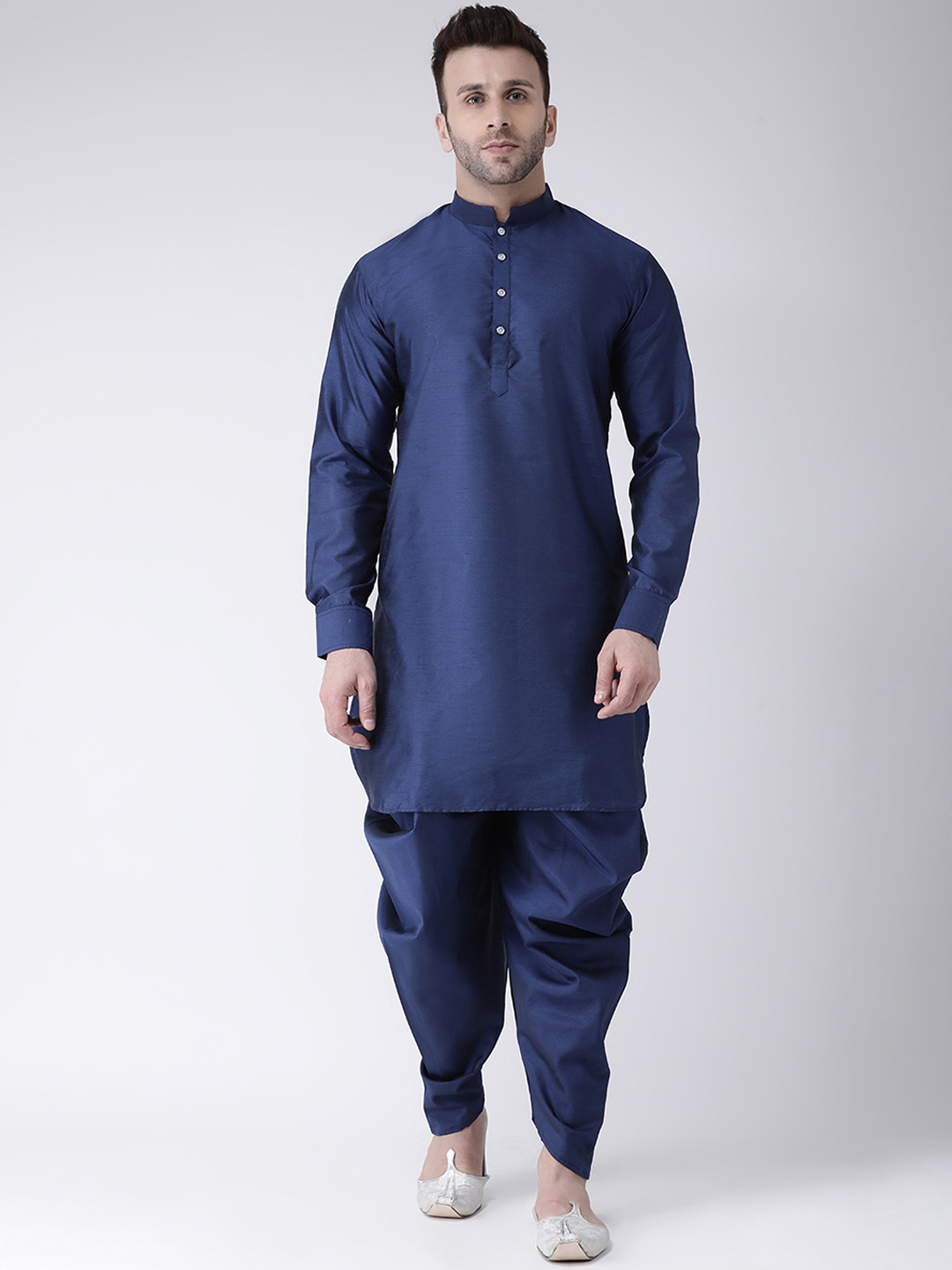 

Hangup Men Navy Blue Solid Kurta with Harem Pants