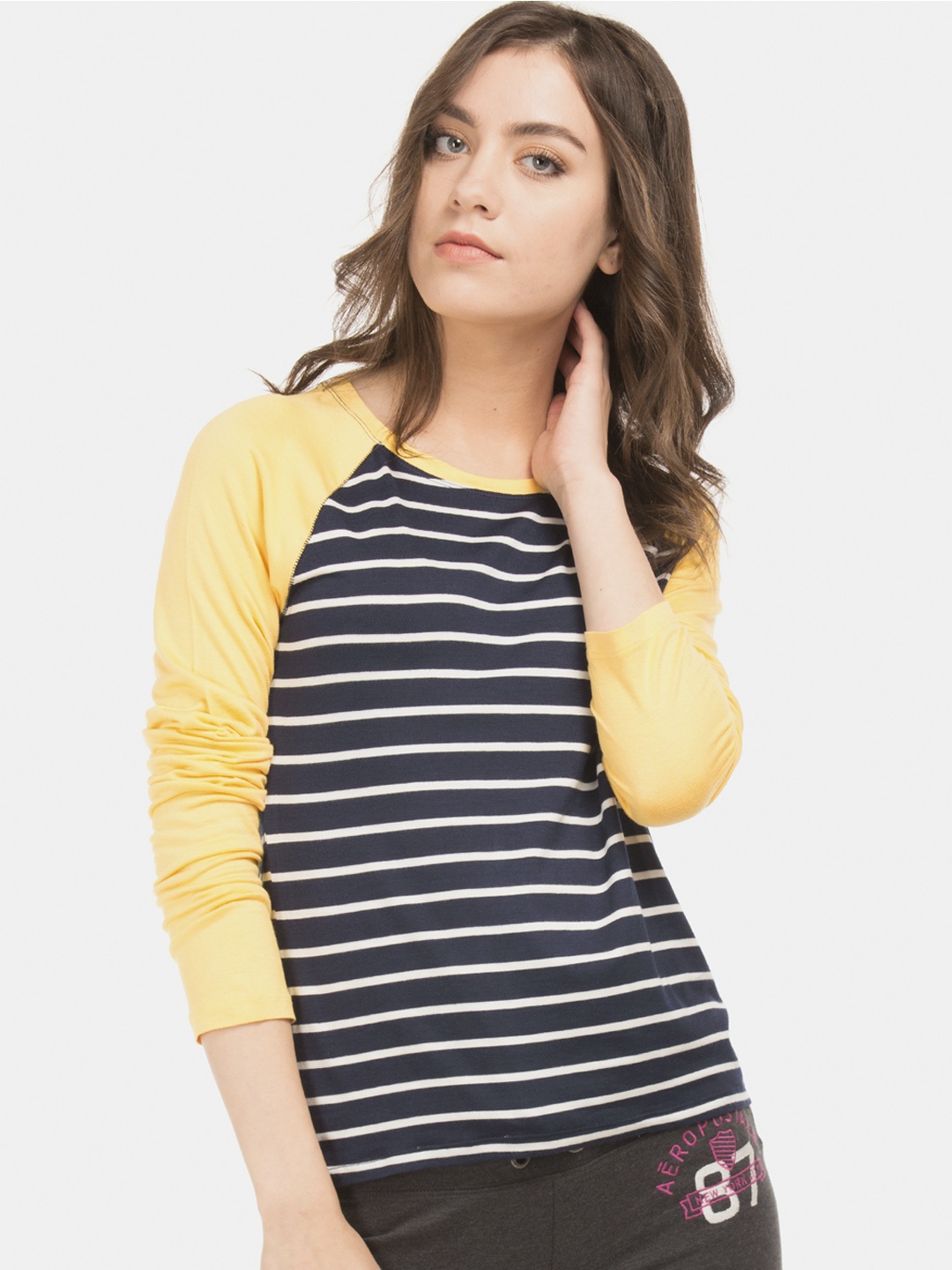 

Aeropostale Women Navy Blue & White Striped Round Neck T-shirt