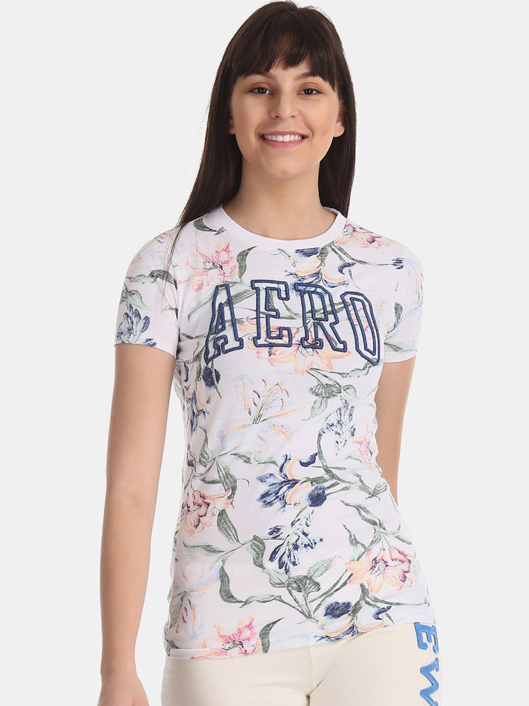 

Aeropostale Women White Floral Printed Round Neck T-shirt