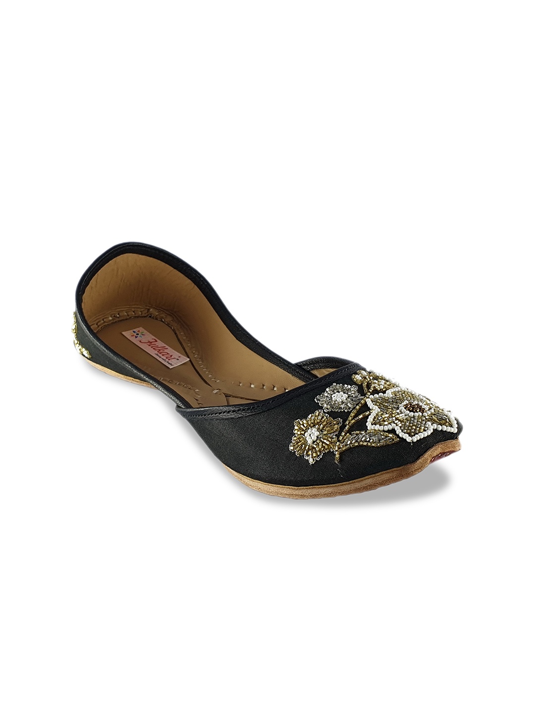 

Fulkari Women Black & Gold-Toned Embellished Leather Mojaris