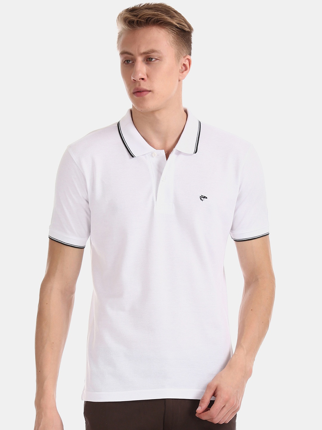 

Ruggers Men White Solid Polo Collar T-shirt