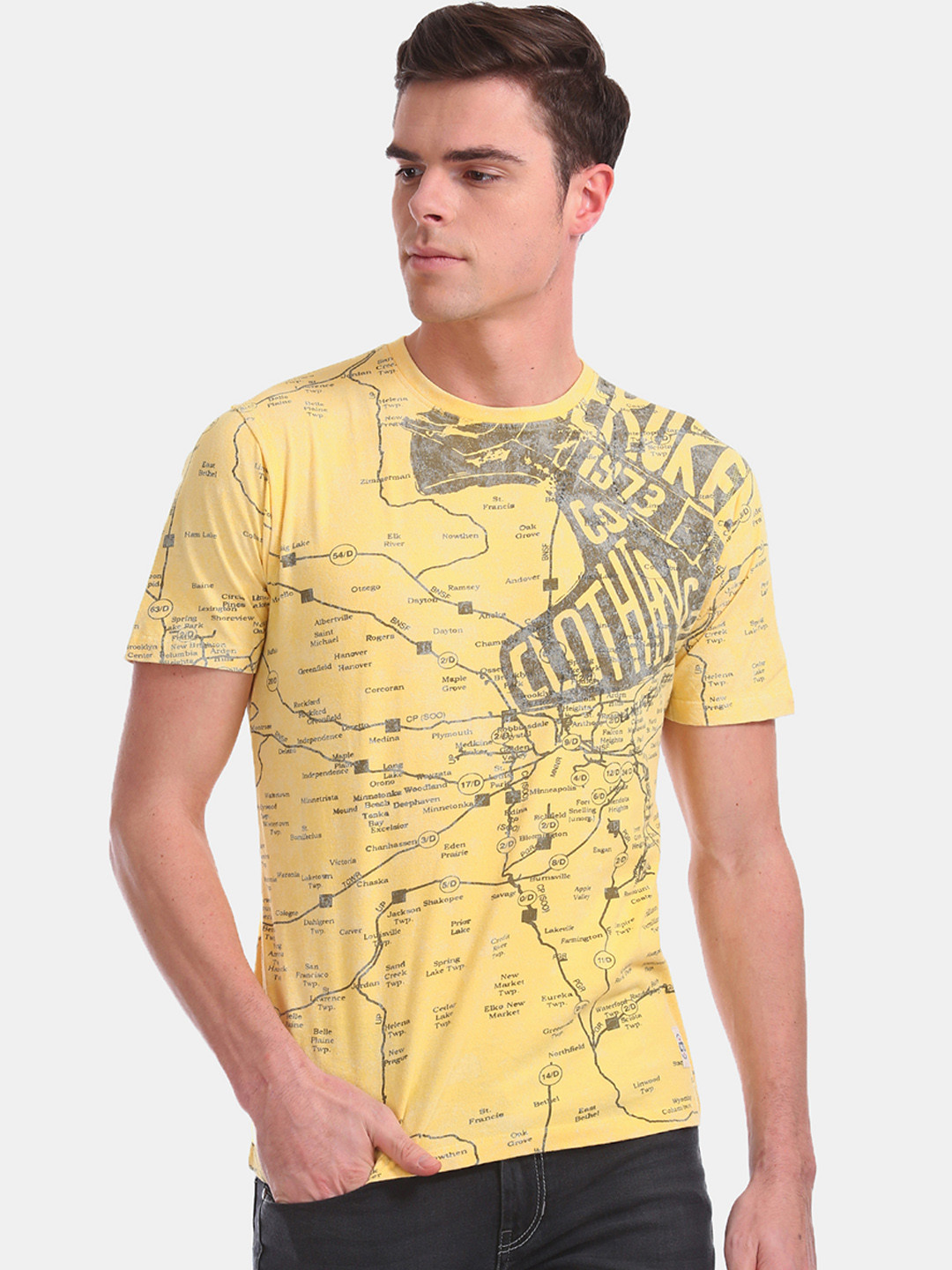 

Cherokee Men Yellow Printed Round Neck Pure Cotton T-shirt