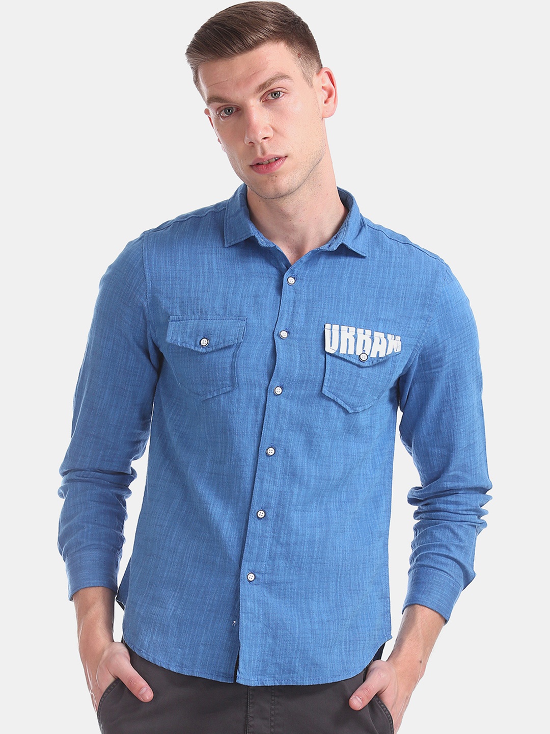 

Colt Men Blue Regular Fit Solid Casual Shirt