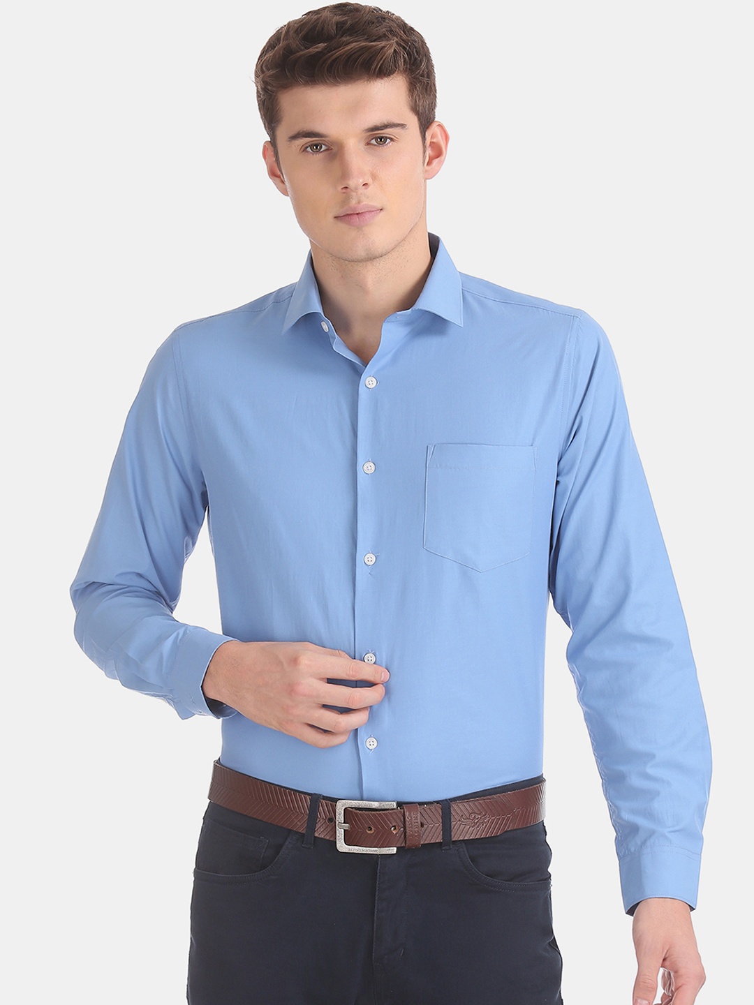 

Excalibur Men Blue Regular Fit Solid Formal Shirt