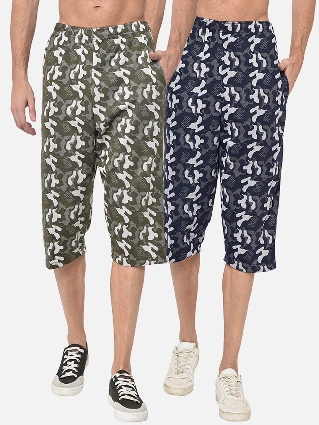 

VIMAL JONNEY Men Pack Of 2 Green & Navy Blue Regular Fit Printed Regular Shorts