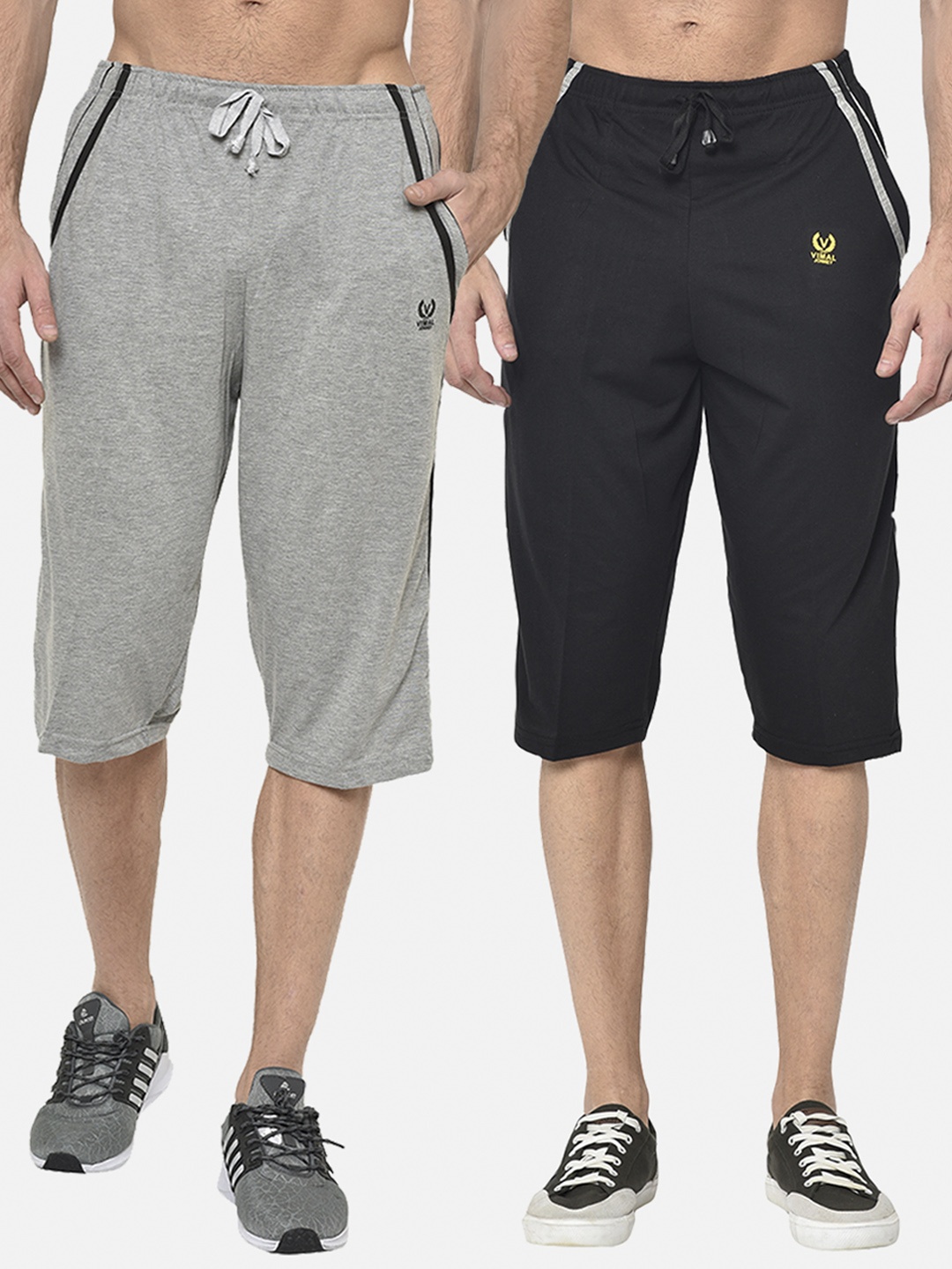 

VIMAL JONNEY Men Pack Of 2 Grey Melange & Black Regular Fit Solid Regular Shorts