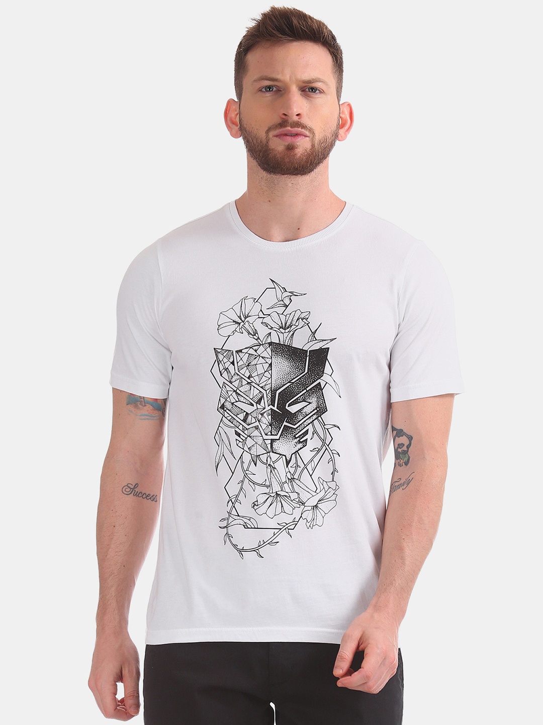 

Colt Men White & Black Black Panther Print Round Neck T-shirt