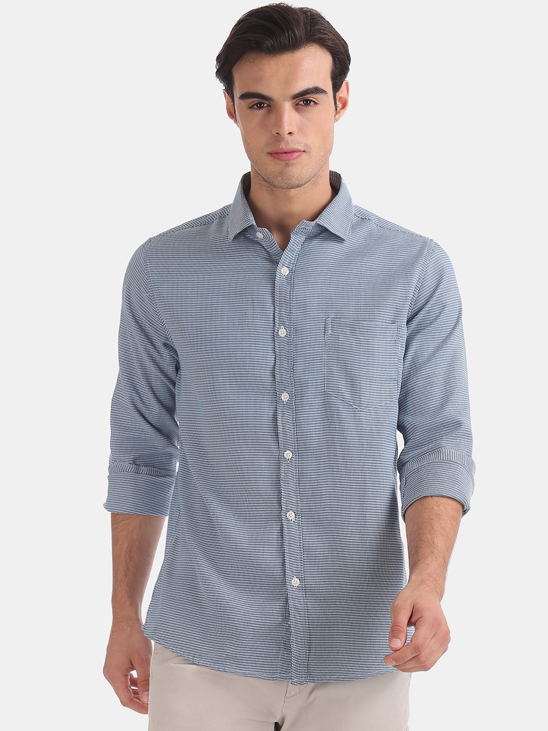

Excalibur Men Blue & White Regular Fit Printed Casual Shirt