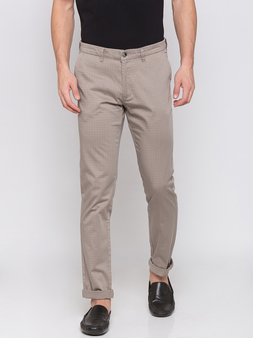 

Globus Men Taupe & Brown Regular Fit Checked Trousers