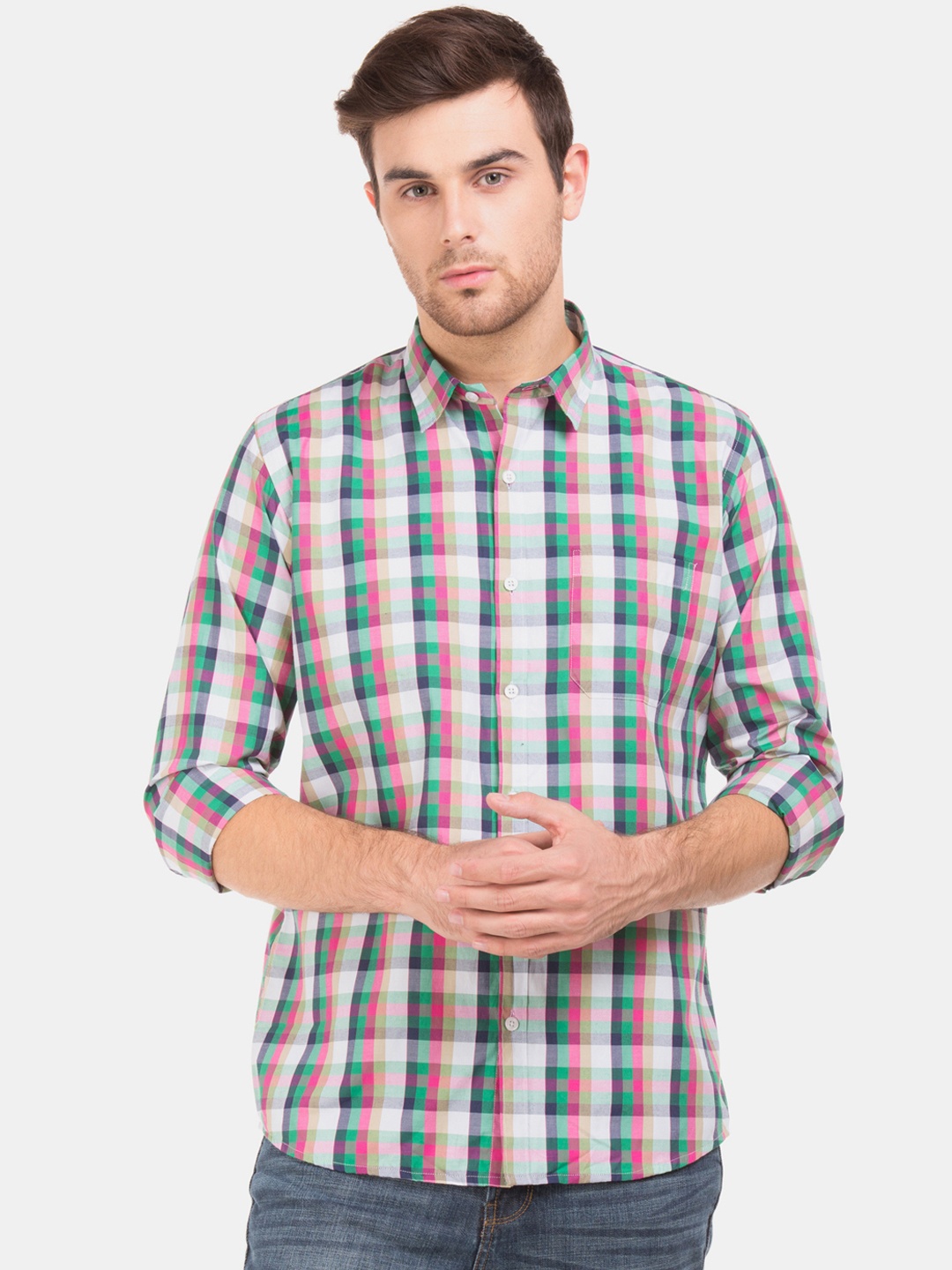 

Ruggers Men Green & Pink Regular Fit Checked Casual Shirt