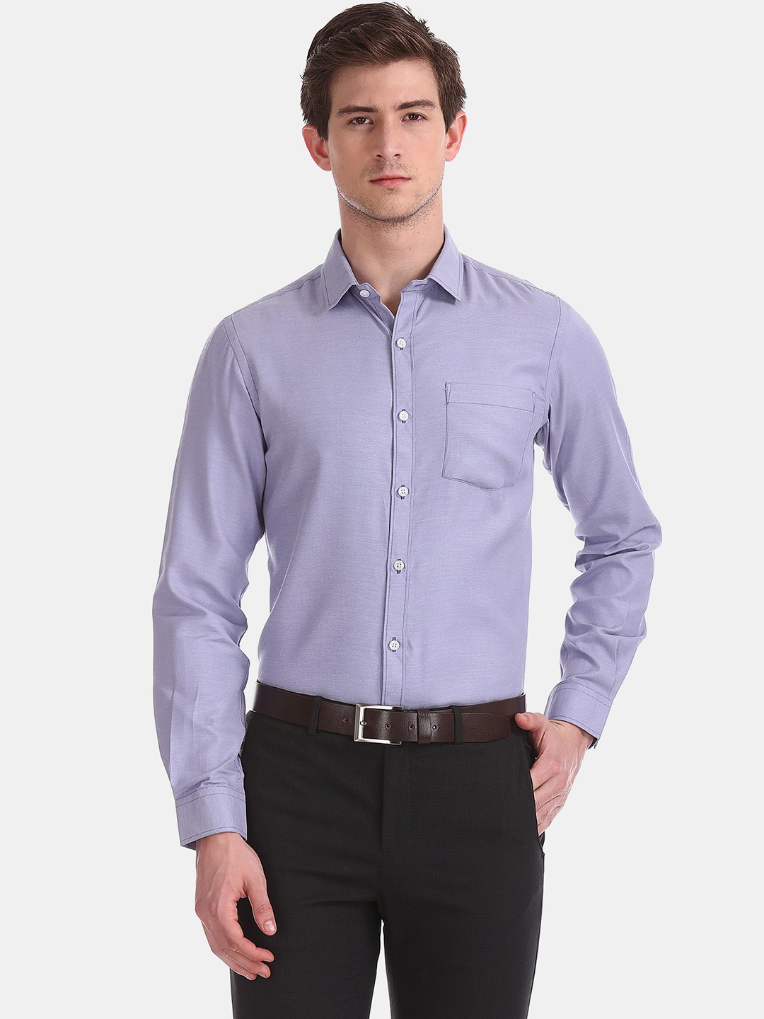 

Excalibur Men Blue Regular Fit Solid Formal Shirt