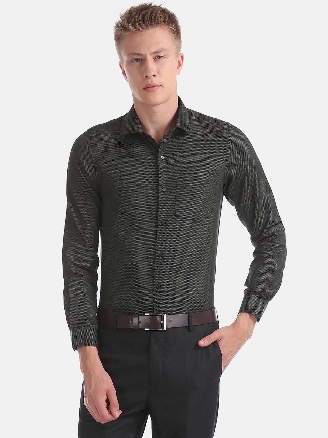 

Excalibur Men Black Skinny Fit Self Design Party Shirt