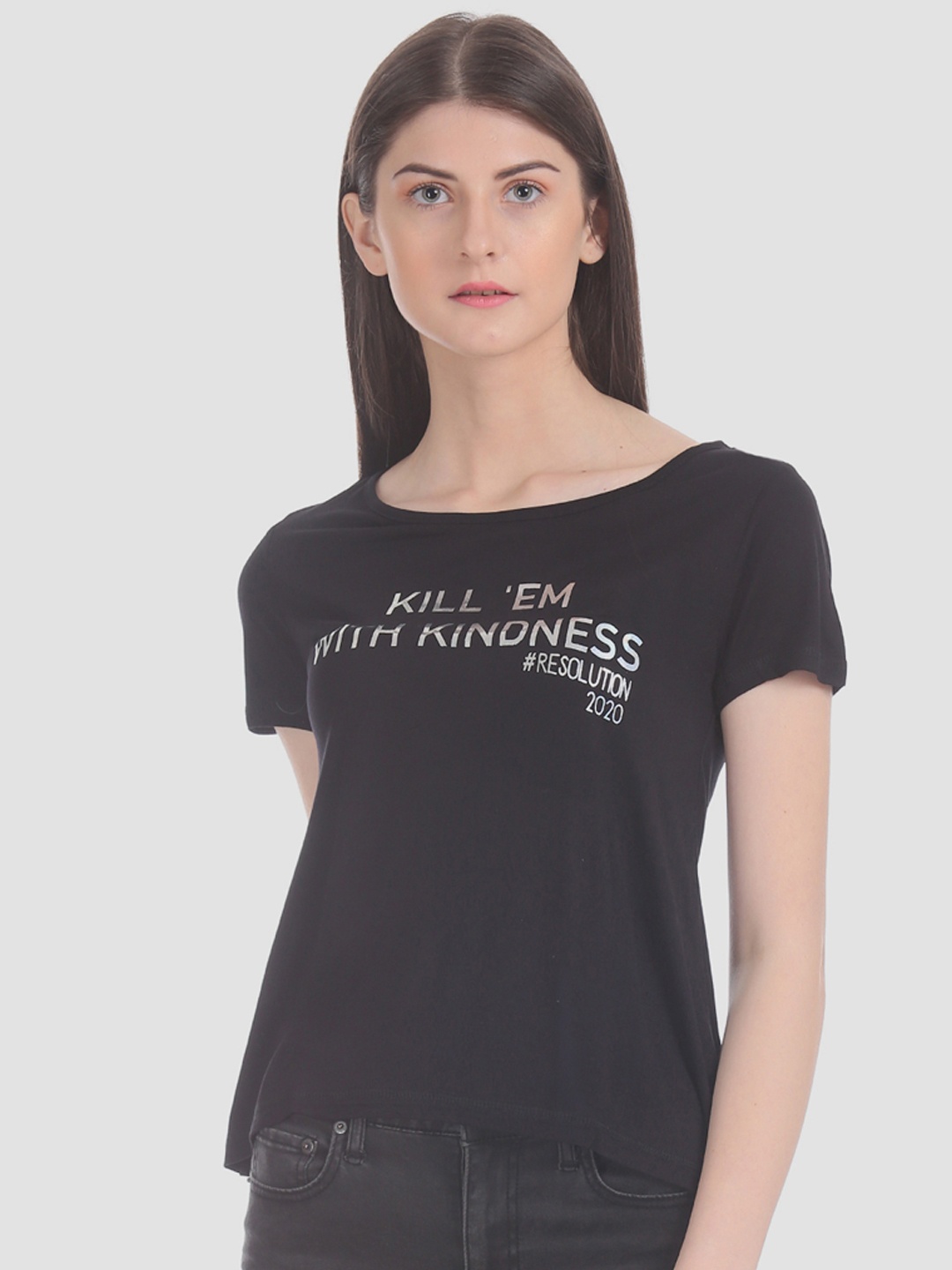 

Sugr Women Black Printed Round Neck T-shirt