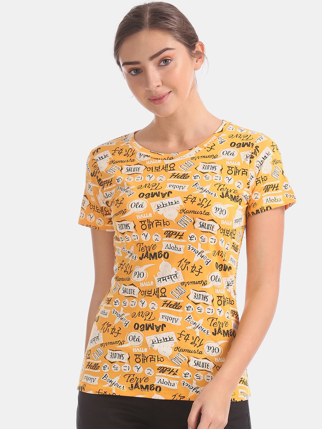 

Sugr Women Yellow Black Printed Round Neck Pure Cotton T-shirt