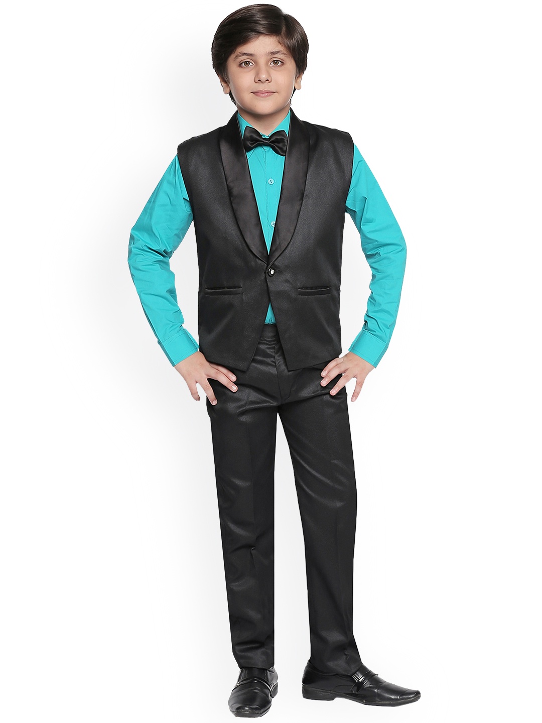 

Jeetethnics Boys Black & Turquoise Blue Solid Shirt with Trousers