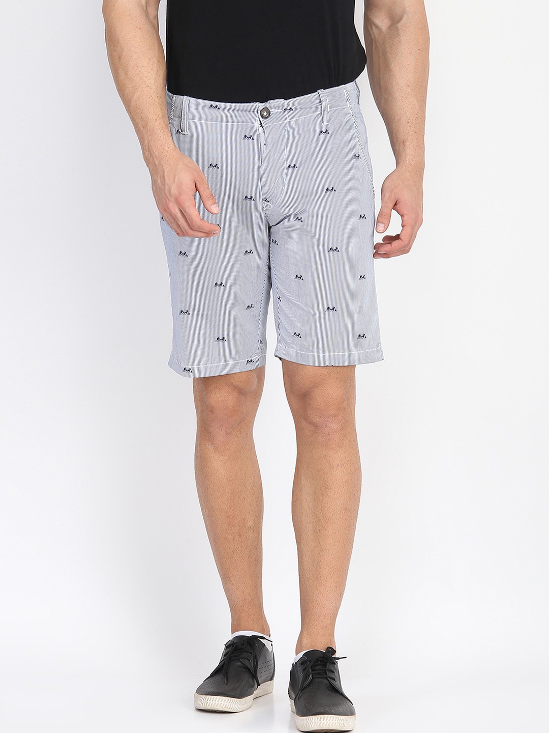 

LINDBERGH Men Navy Blue Striped Regular Fit Regular Shorts