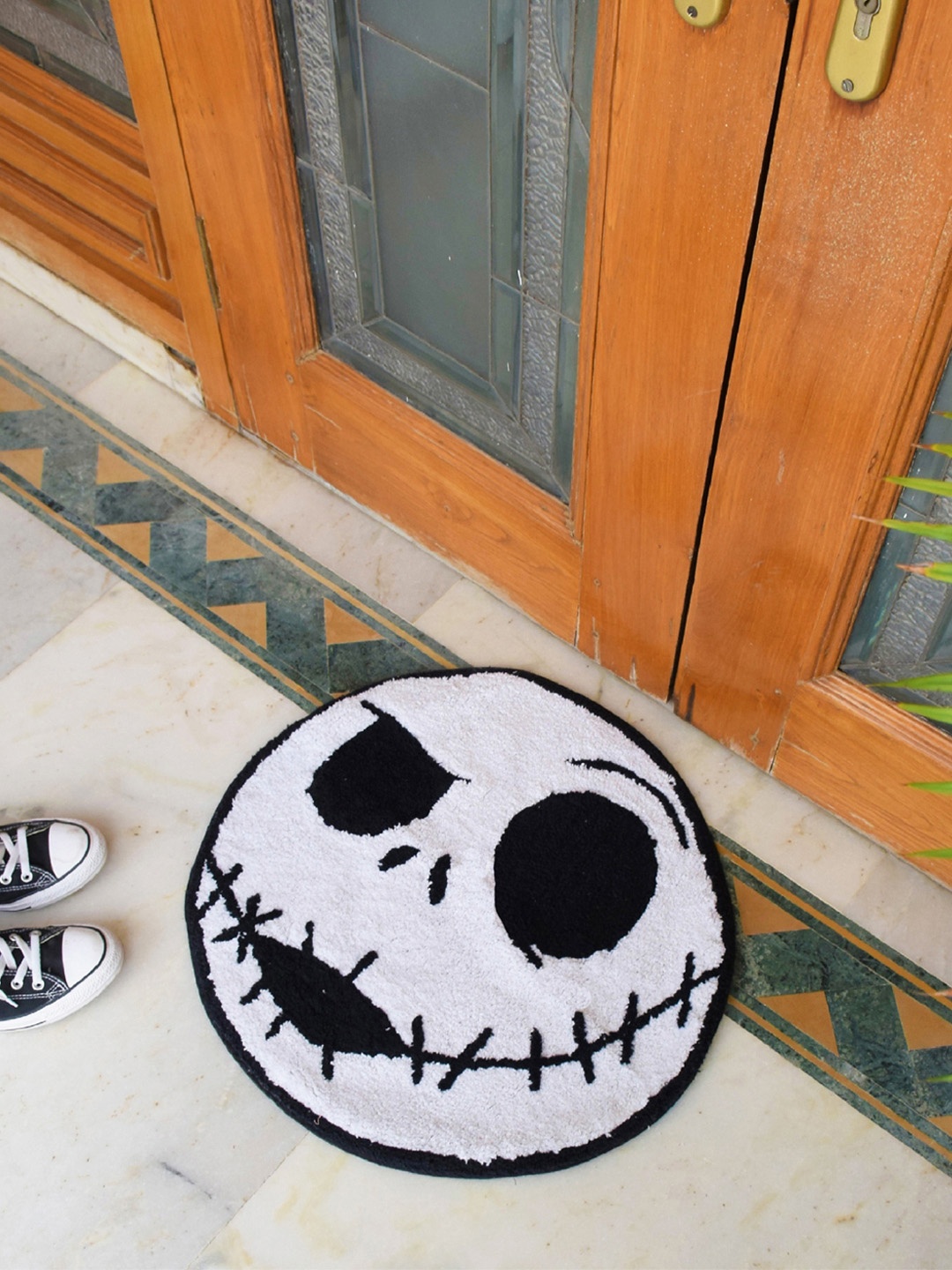 

Avira Home Black & White Monster 1240 GSM Doormat