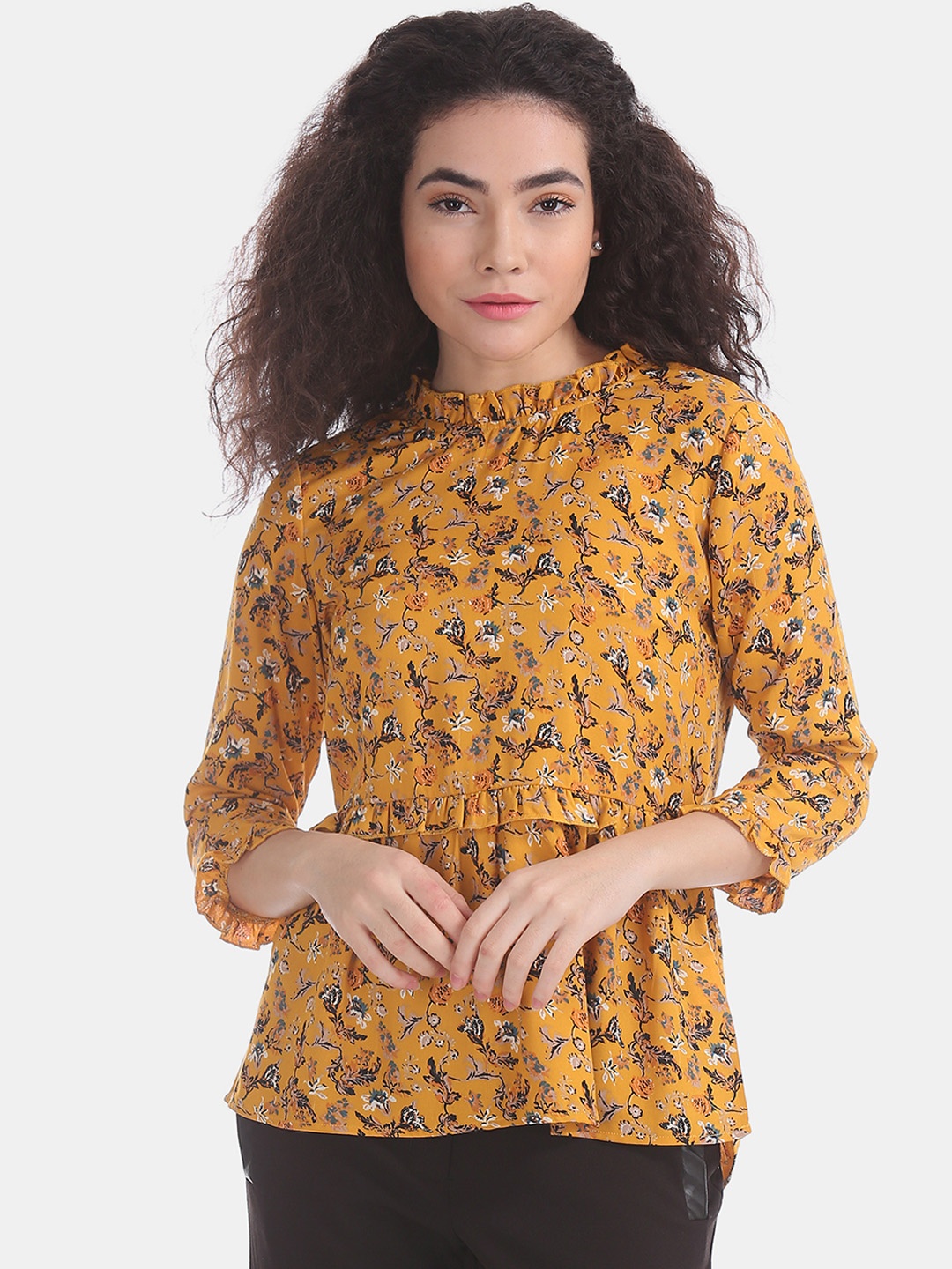 

Cherokee Women Yellow Printed Top