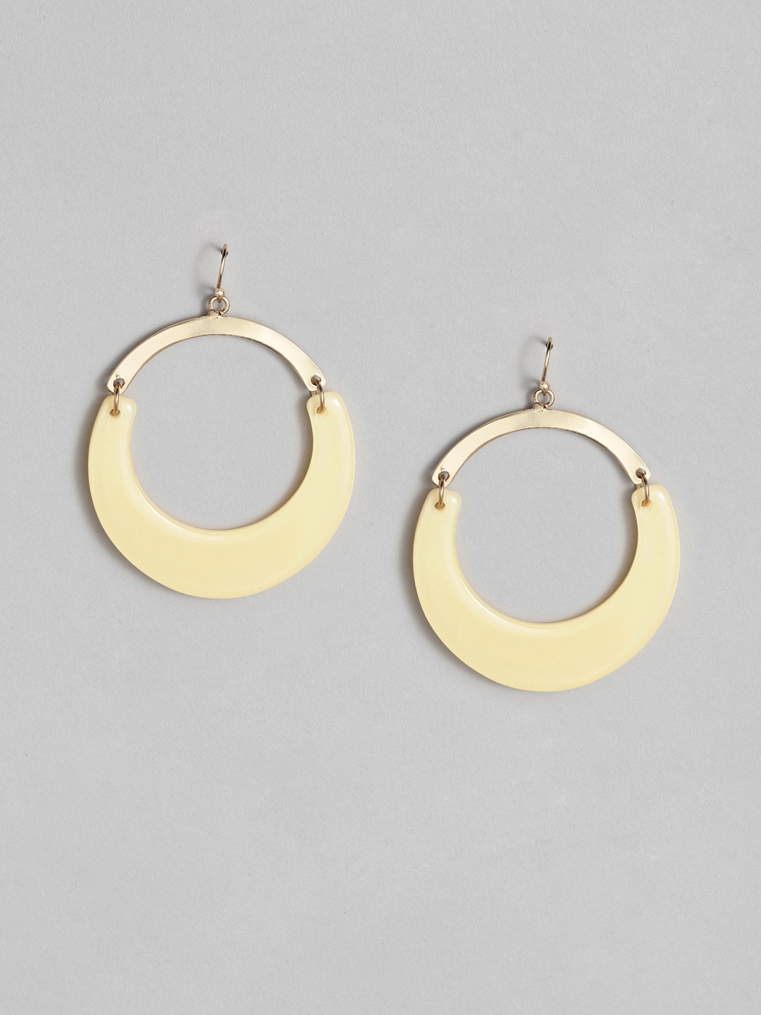 

CORSICA Gold-Toned & Off-White Oval Drop Earrings
