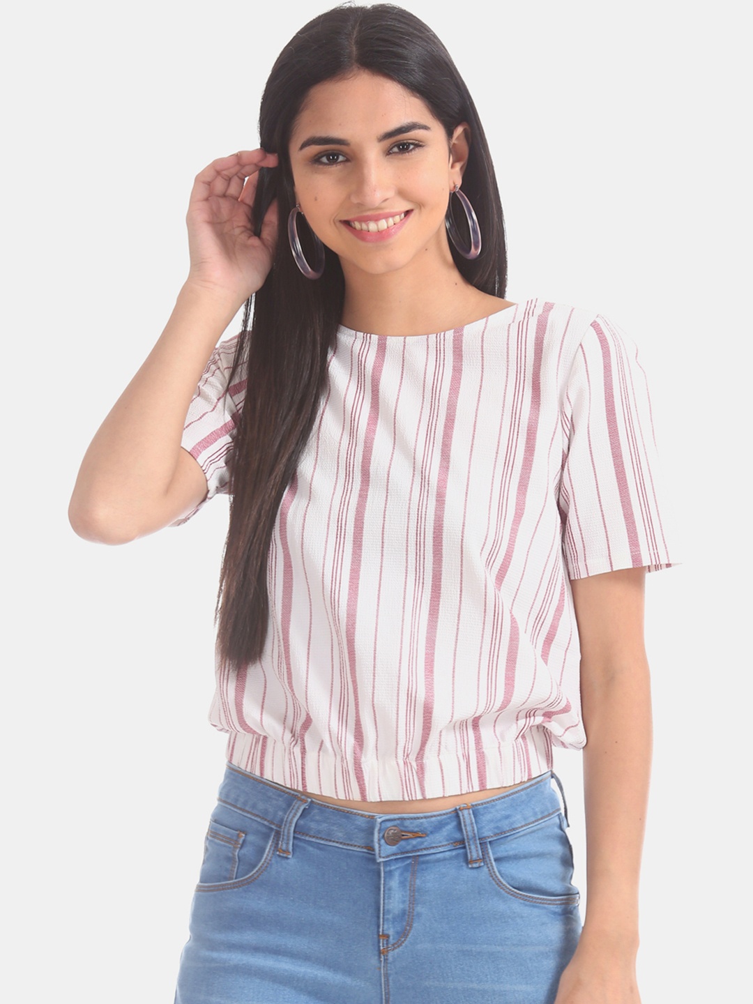 

Sugr Women Off-White & Pink Striped Blouson Crop Top