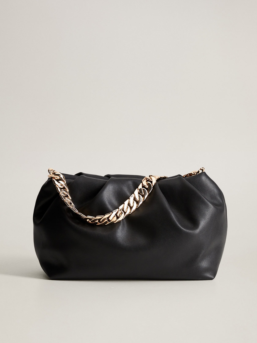 

MANGO Black Solid Handheld Bag