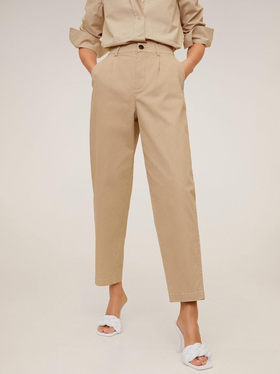 

MANGO Women Beige Solid Regular Cropped Trousers