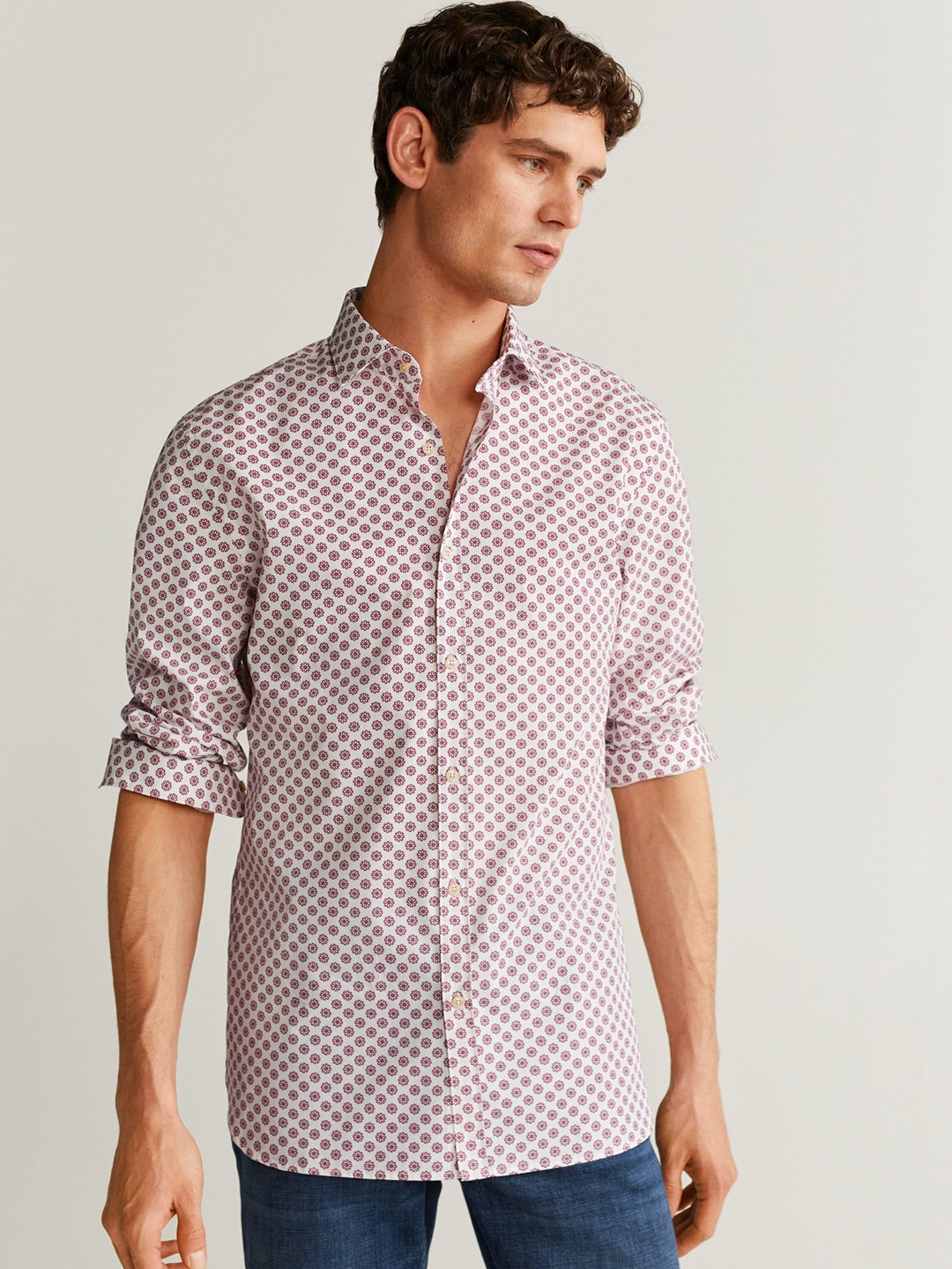 

MANGO MAN Men White & Maroon Slim Fit Printed Casual Shirt