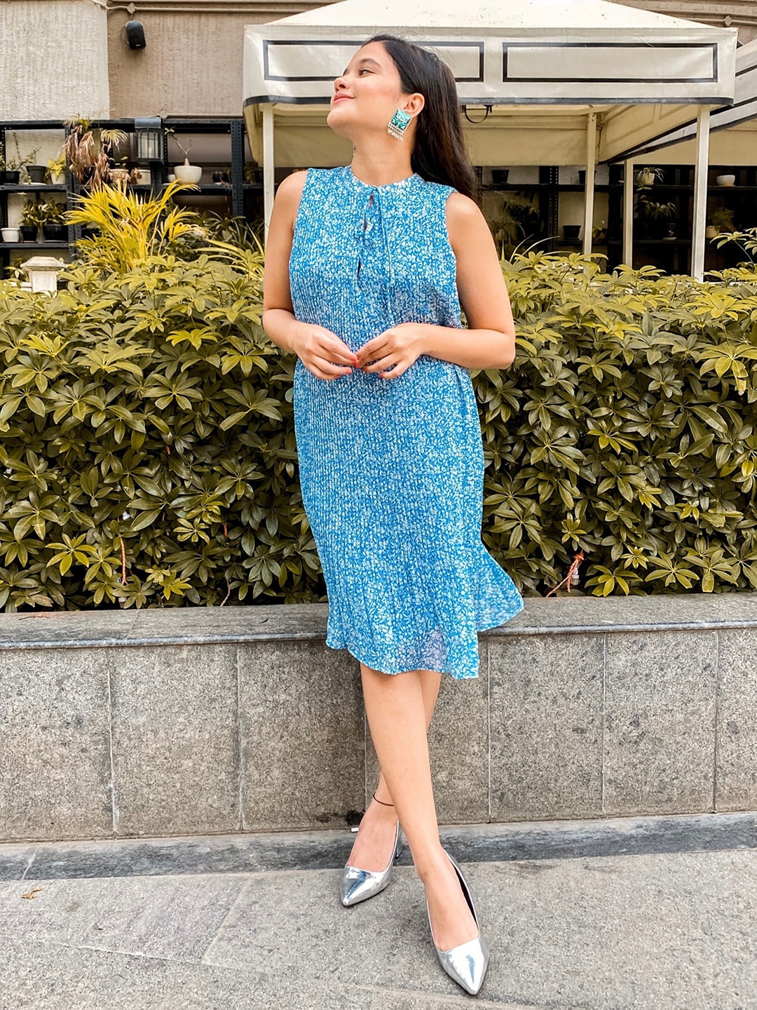 

MANGO Women Blue & White Floral Print Pleated Shift Sustainable Dress