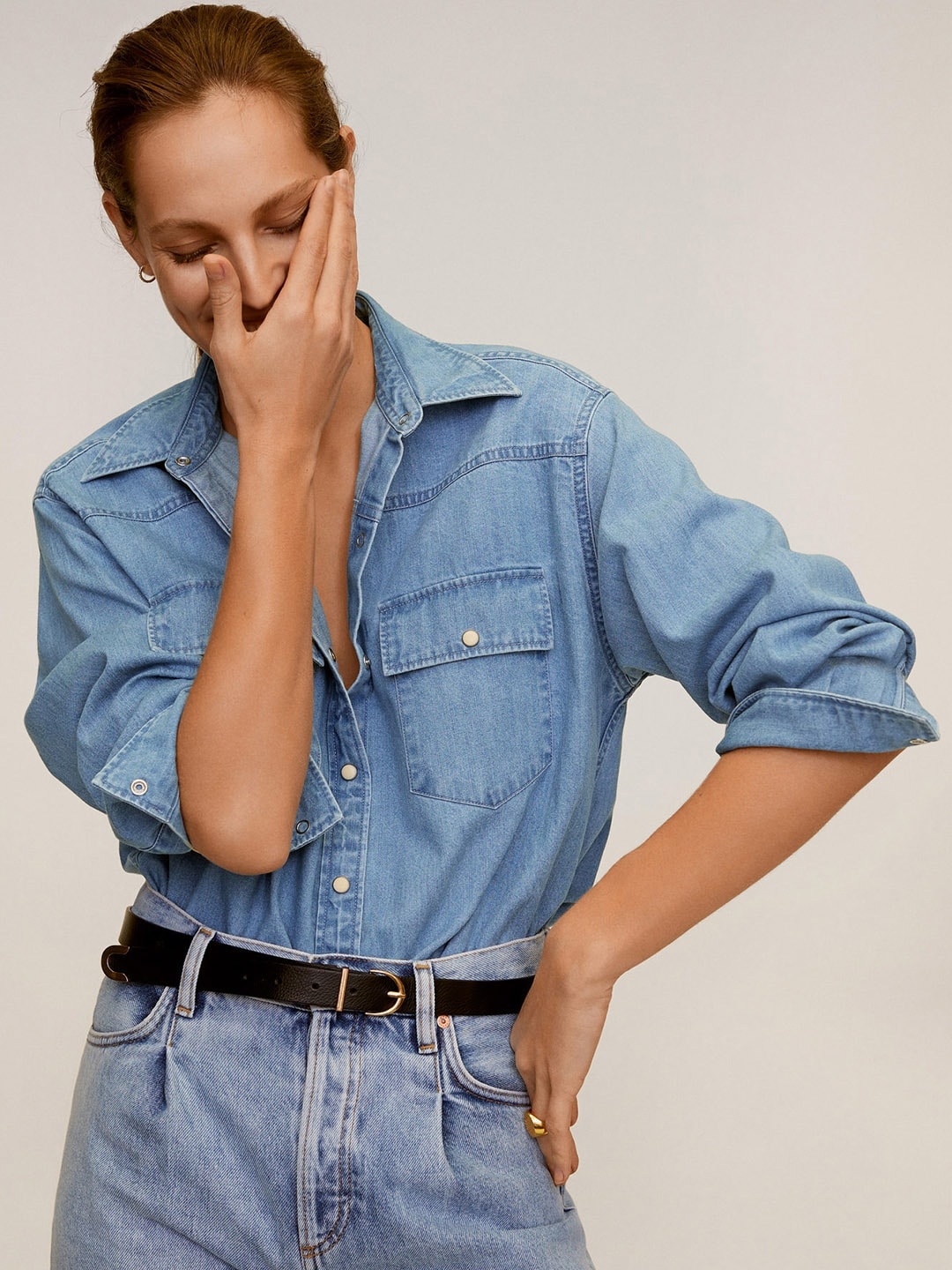 

MANGO Women Blue Regular Fit Solid Casual Sustainable Shirt