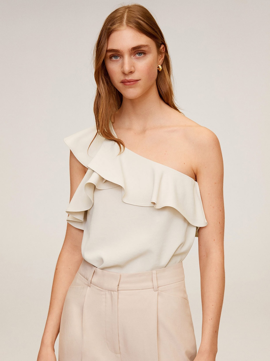 

MANGO Women Off-White One-Shoulder Ruffled Solid Top