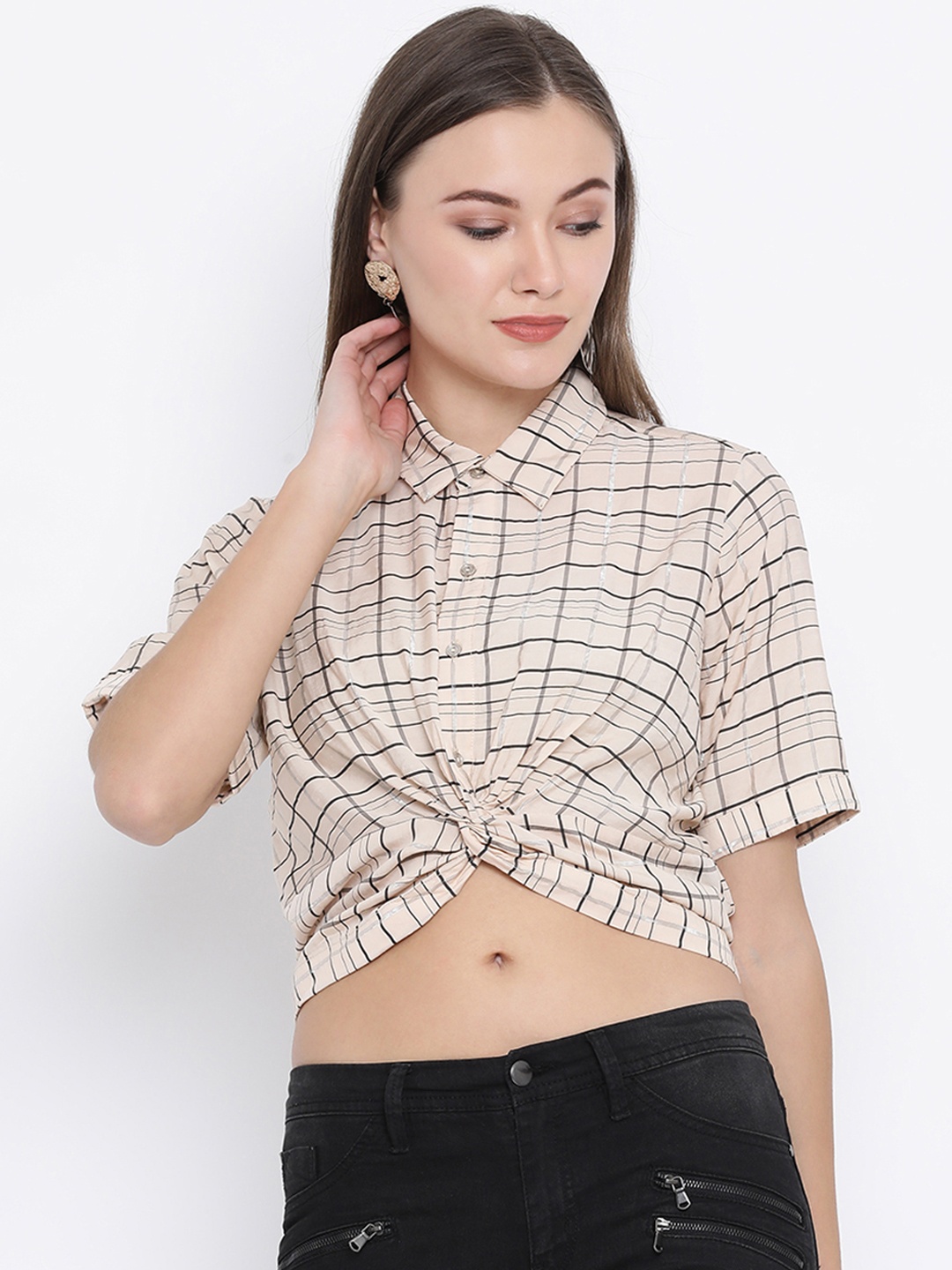 

ZOELLA Women Beige & Black Checked Shirt Style Crop Top